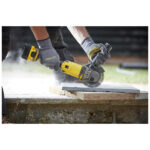 ΓΩΝΙΑΚΟΣ ΤΡΟΧΟΣ 18V STANLEY® FATMAX® V20  ΜΕ 2 X 4.0AH ΜΠΑΤΑΡΙΕΣ ΛΙΘΙΟΥ ΚΑΙ ΚΑΣΕΤΙΝΑ SFMCG400M2K - Image 4